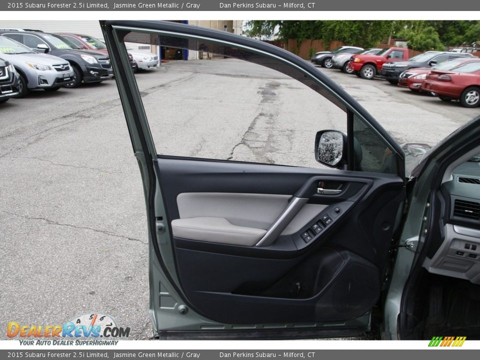 2015 Subaru Forester 2.5i Limited Jasmine Green Metallic / Gray Photo #9