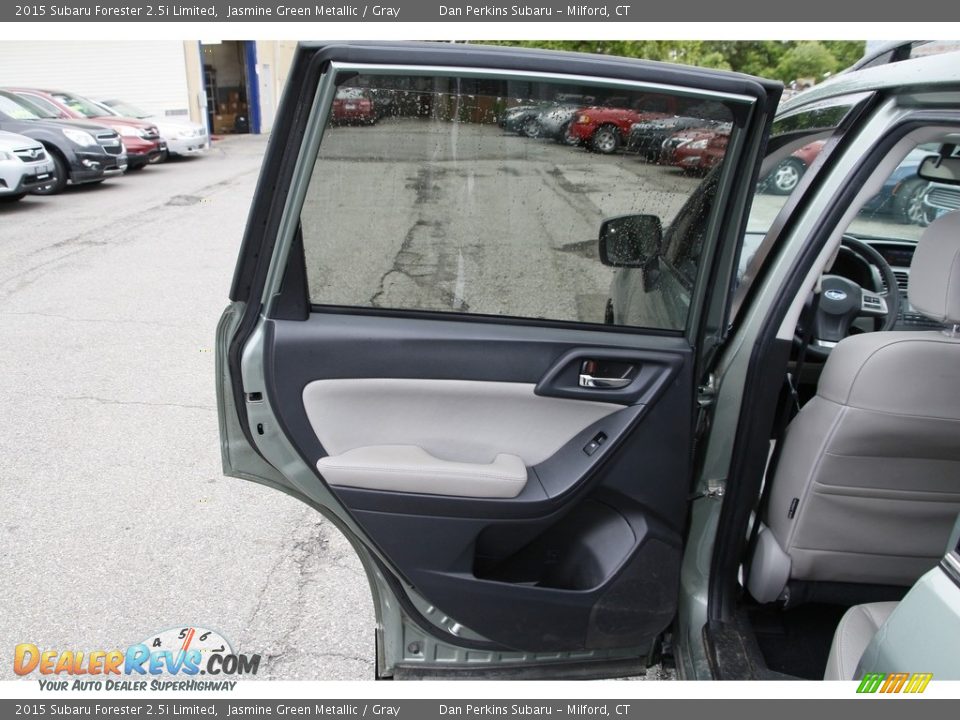 2015 Subaru Forester 2.5i Limited Jasmine Green Metallic / Gray Photo #11