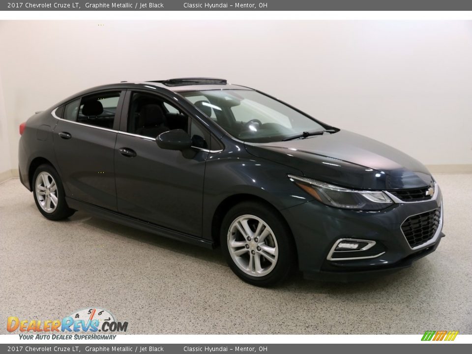 2017 Chevrolet Cruze LT Graphite Metallic / Jet Black Photo #1