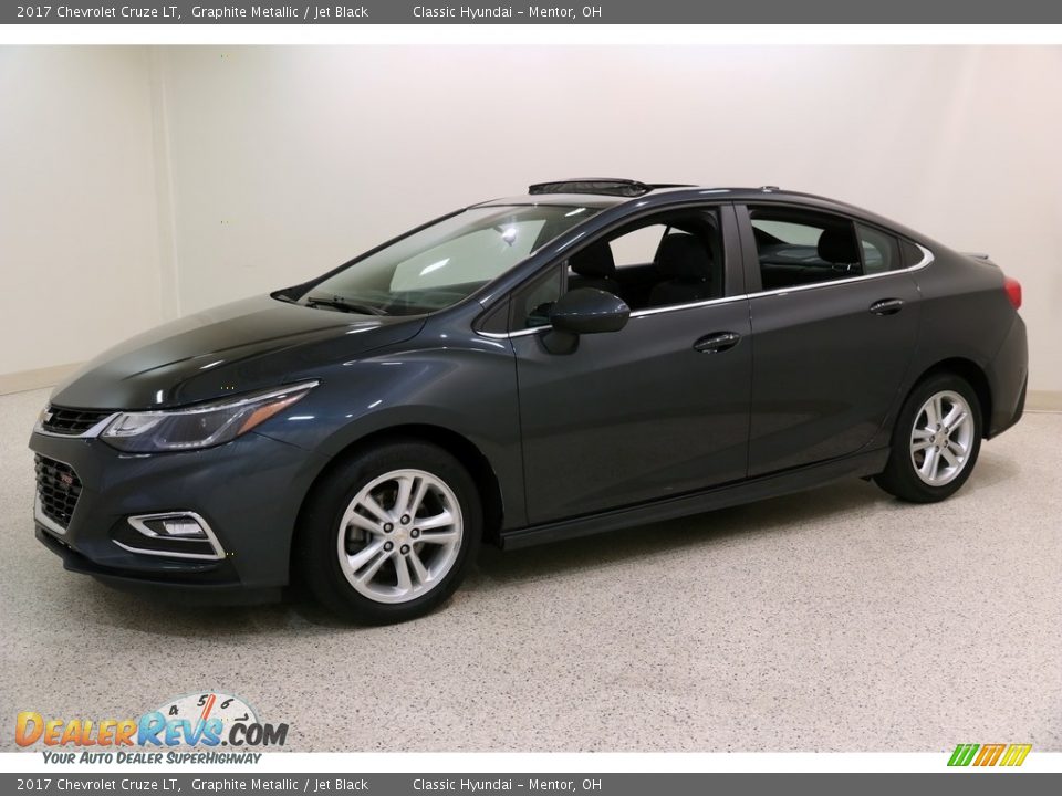 2017 Chevrolet Cruze LT Graphite Metallic / Jet Black Photo #3