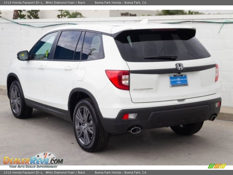 2019 Honda Passport EX-L White Diamond Pearl / Black Photo #2