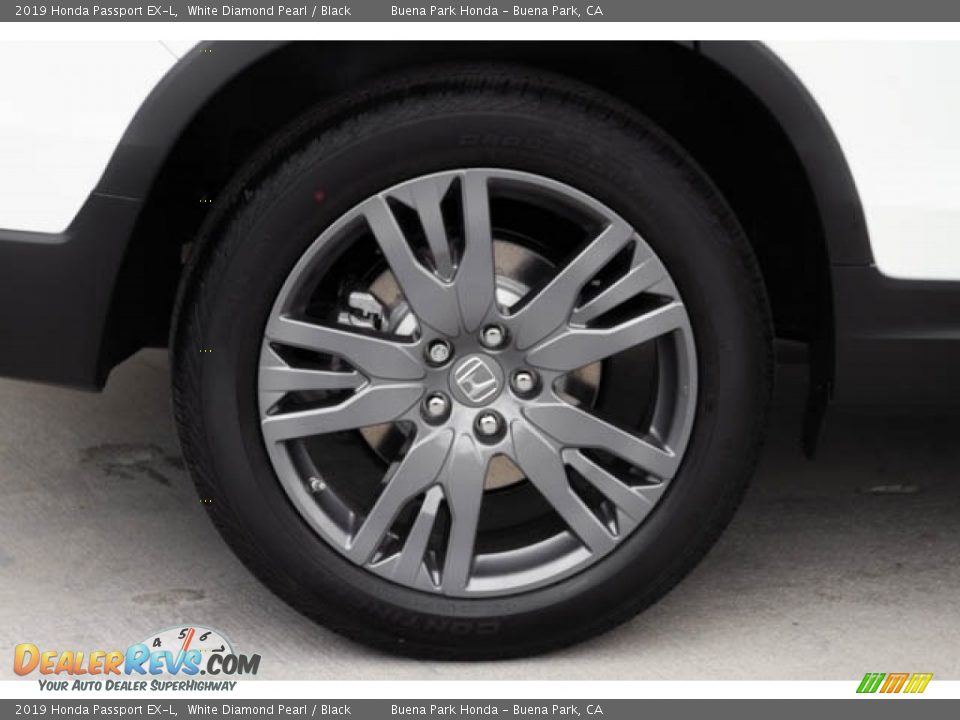 2019 Honda Passport EX-L White Diamond Pearl / Black Photo #10