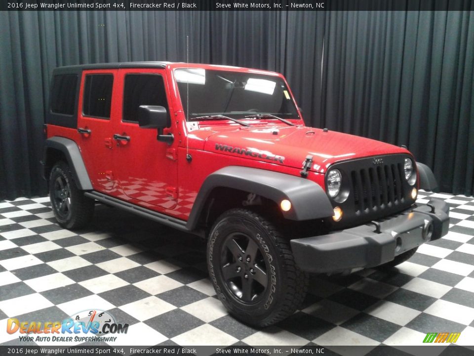 2016 Jeep Wrangler Unlimited Sport 4x4 Firecracker Red / Black Photo #4