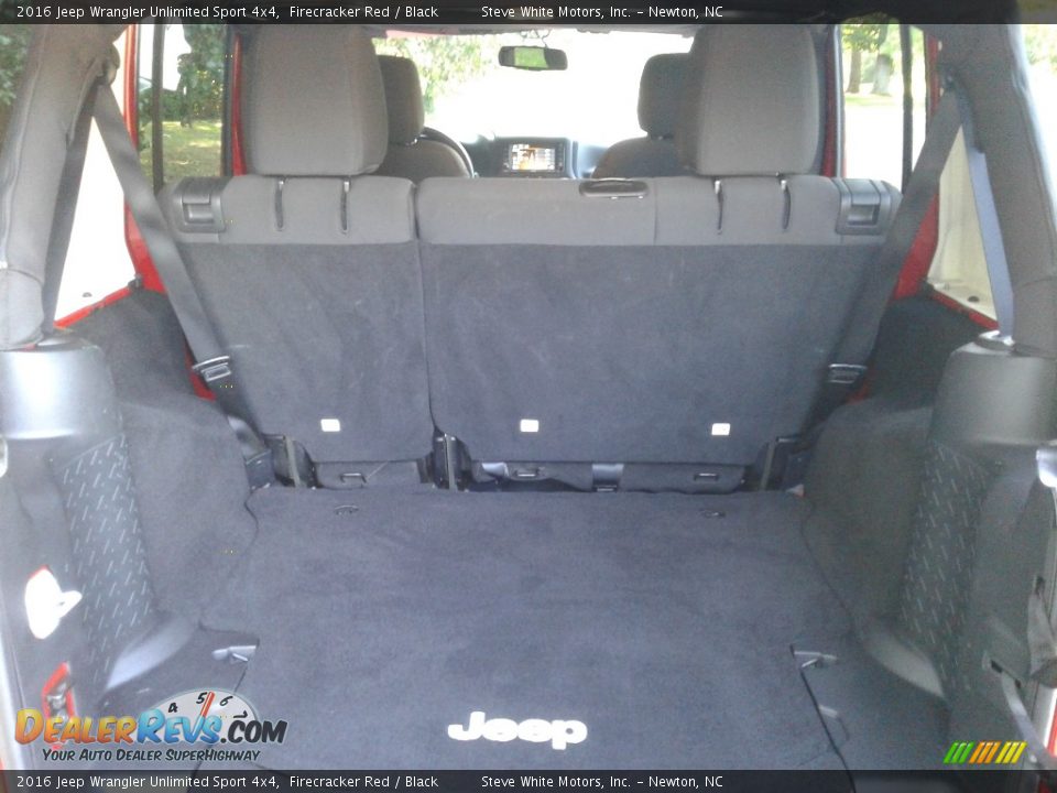 2016 Jeep Wrangler Unlimited Sport 4x4 Firecracker Red / Black Photo #12