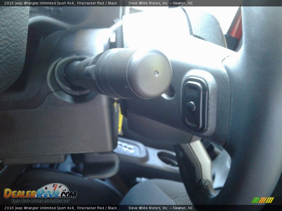 2016 Jeep Wrangler Unlimited Sport 4x4 Firecracker Red / Black Photo #15