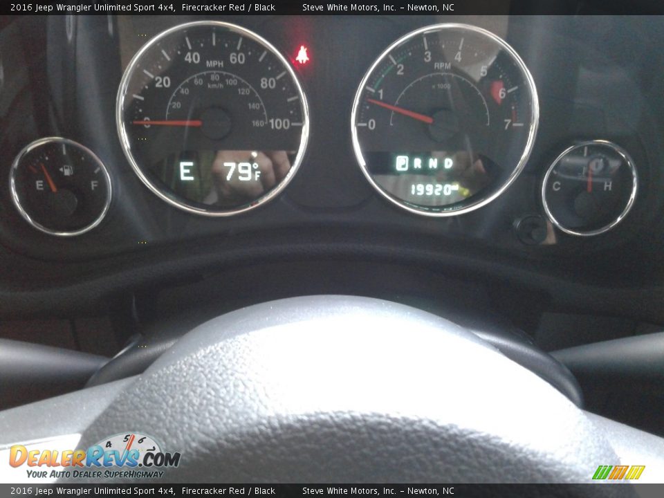 2016 Jeep Wrangler Unlimited Sport 4x4 Firecracker Red / Black Photo #18