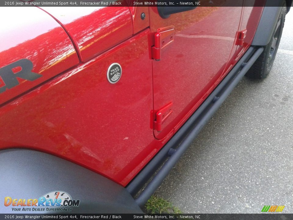 2016 Jeep Wrangler Unlimited Sport 4x4 Firecracker Red / Black Photo #25