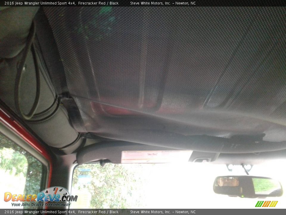 2016 Jeep Wrangler Unlimited Sport 4x4 Firecracker Red / Black Photo #26