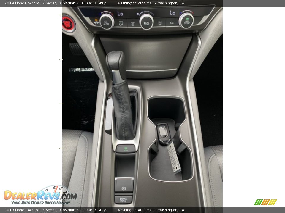2019 Honda Accord LX Sedan Obsidian Blue Pearl / Gray Photo #32