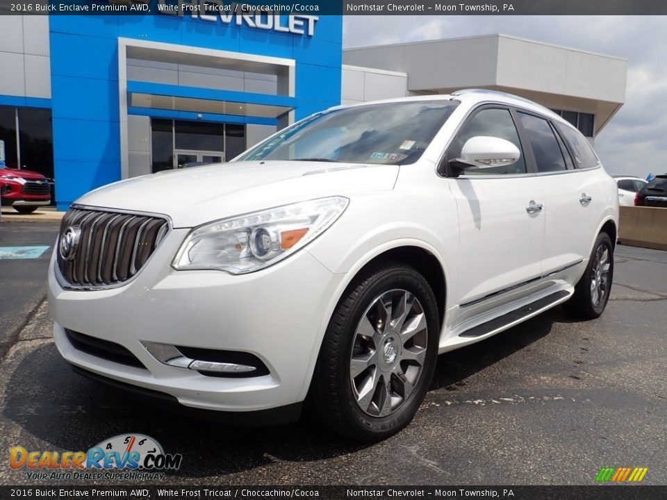 2016 Buick Enclave Premium AWD White Frost Tricoat / Choccachino/Cocoa Photo #2