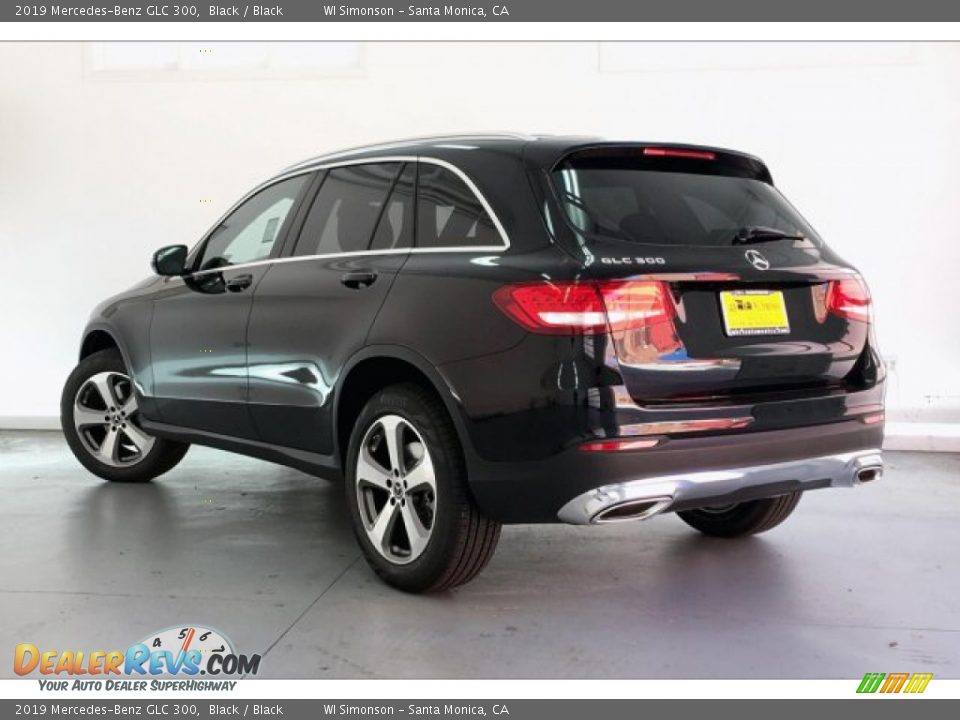 2019 Mercedes-Benz GLC 300 Black / Black Photo #2
