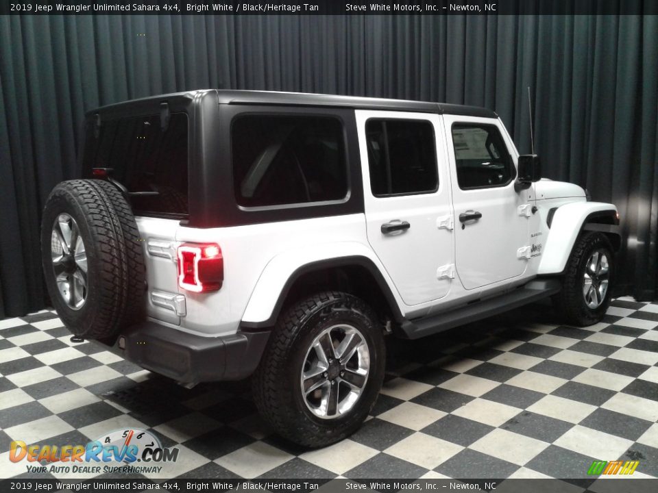 2019 Jeep Wrangler Unlimited Sahara 4x4 Bright White / Black/Heritage Tan Photo #6