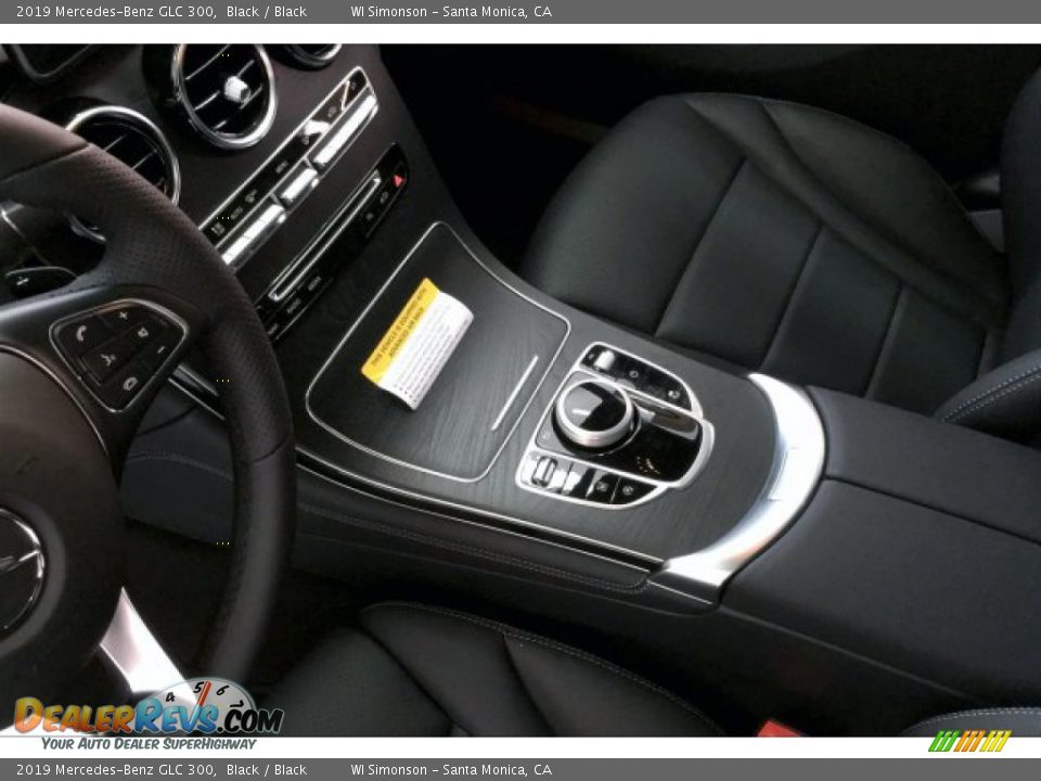 2019 Mercedes-Benz GLC 300 Black / Black Photo #7