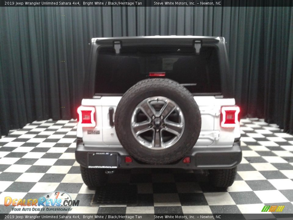2019 Jeep Wrangler Unlimited Sahara 4x4 Bright White / Black/Heritage Tan Photo #7