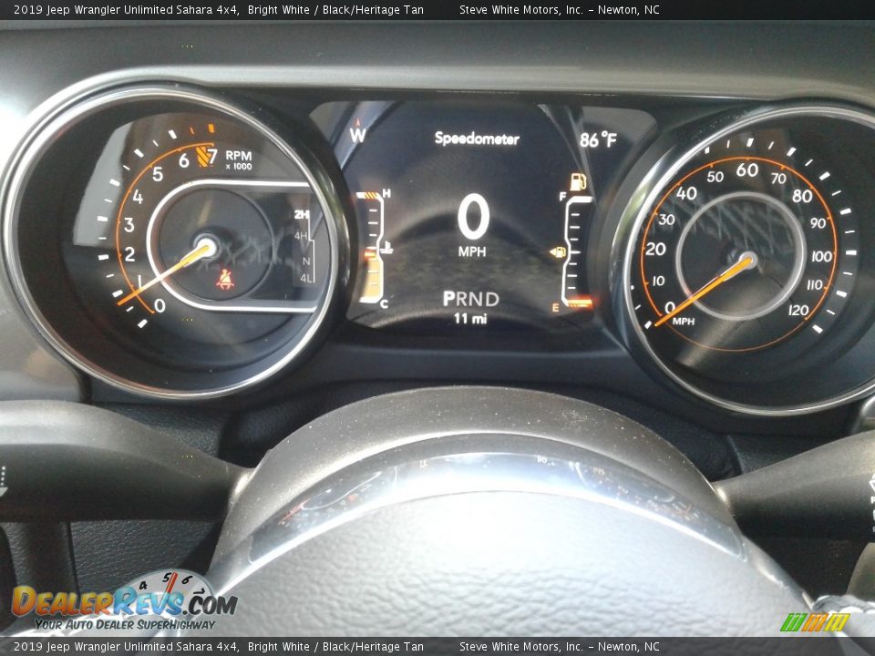 2019 Jeep Wrangler Unlimited Sahara 4x4 Bright White / Black/Heritage Tan Photo #18
