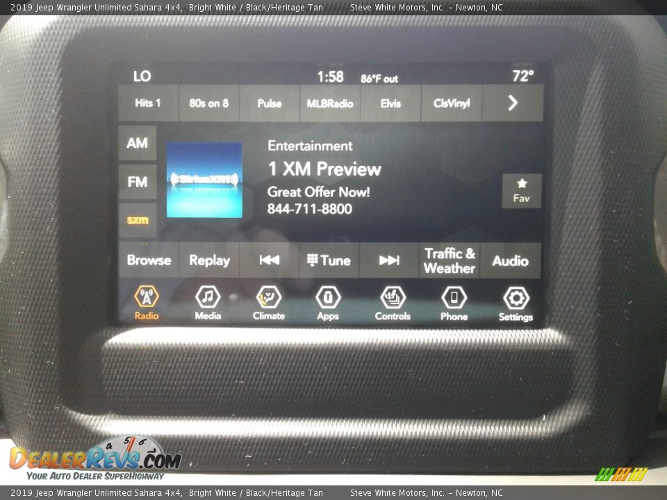 2019 Jeep Wrangler Unlimited Sahara 4x4 Bright White / Black/Heritage Tan Photo #20