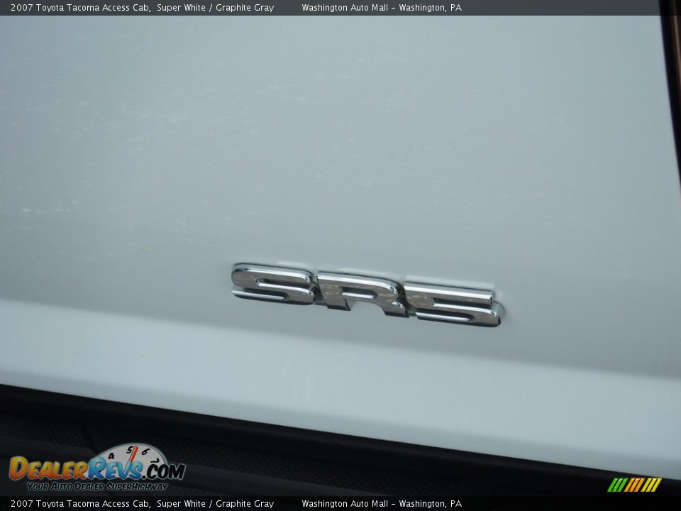2007 Toyota Tacoma Access Cab Super White / Graphite Gray Photo #11