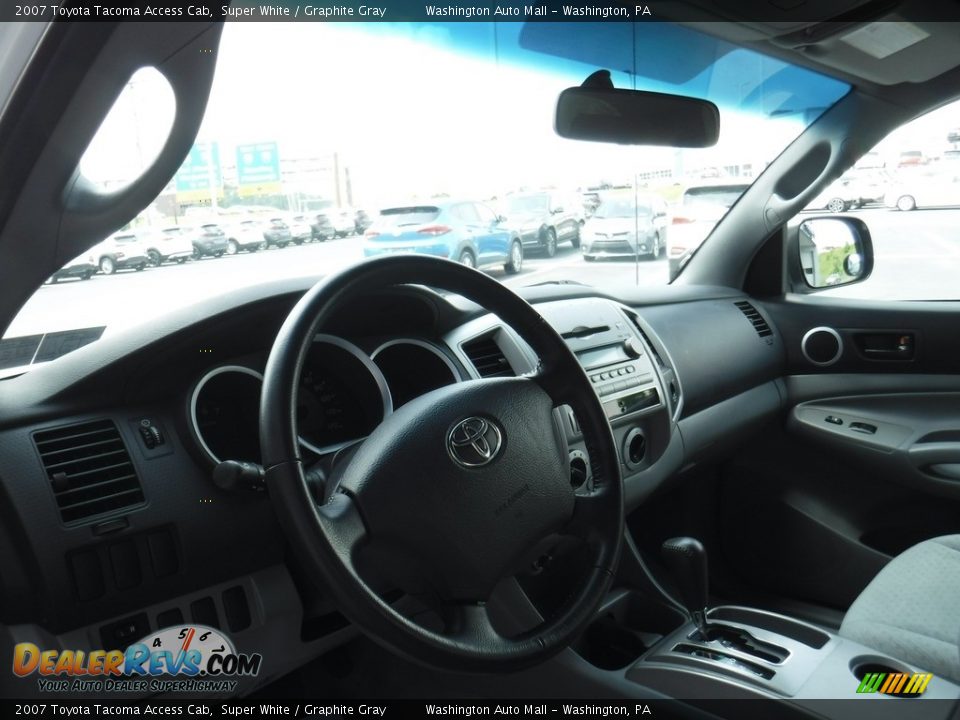 2007 Toyota Tacoma Access Cab Super White / Graphite Gray Photo #15