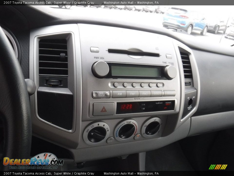 2007 Toyota Tacoma Access Cab Super White / Graphite Gray Photo #19