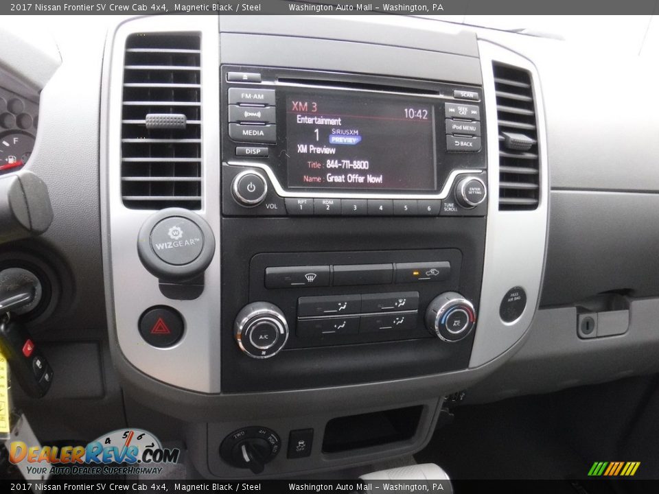 2017 Nissan Frontier SV Crew Cab 4x4 Magnetic Black / Steel Photo #16