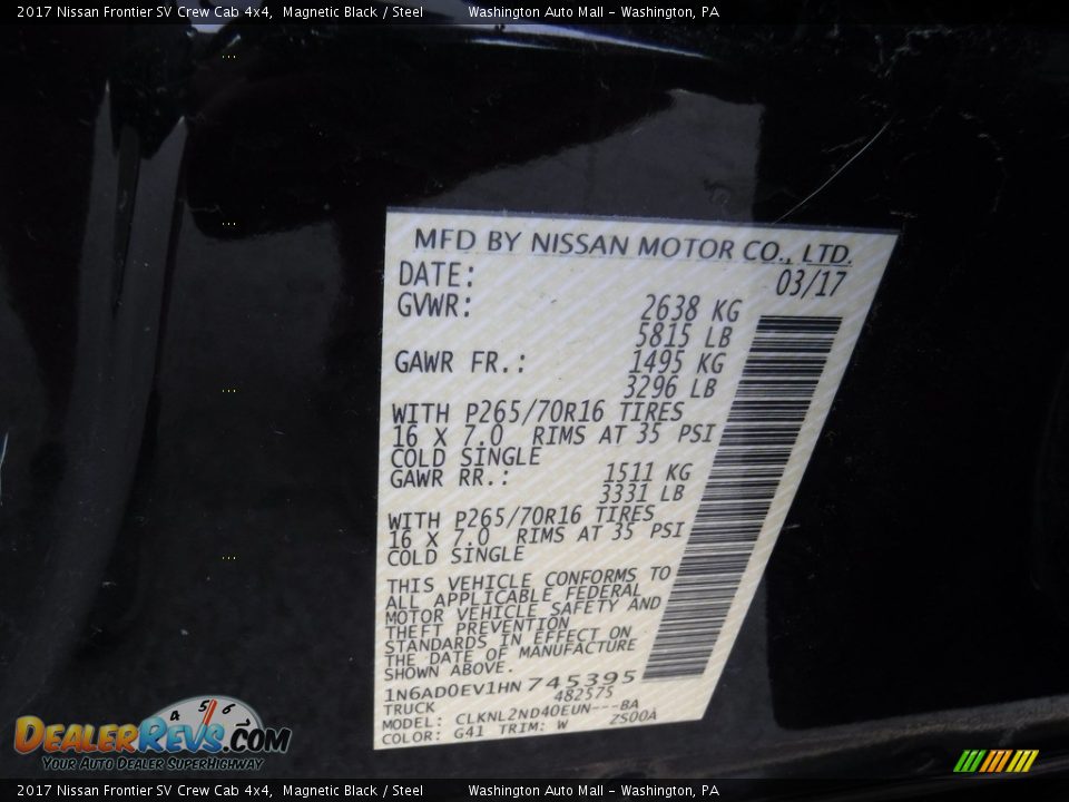 2017 Nissan Frontier SV Crew Cab 4x4 Magnetic Black / Steel Photo #24