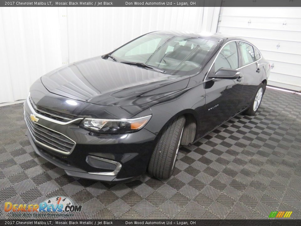 2017 Chevrolet Malibu LT Mosaic Black Metallic / Jet Black Photo #8