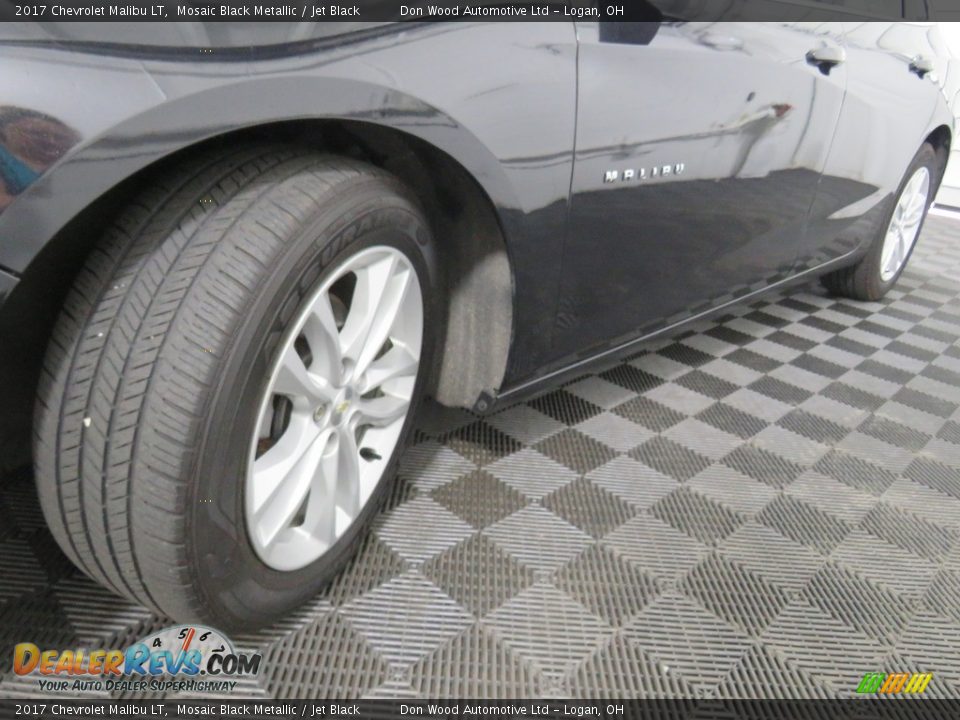 2017 Chevrolet Malibu LT Mosaic Black Metallic / Jet Black Photo #9