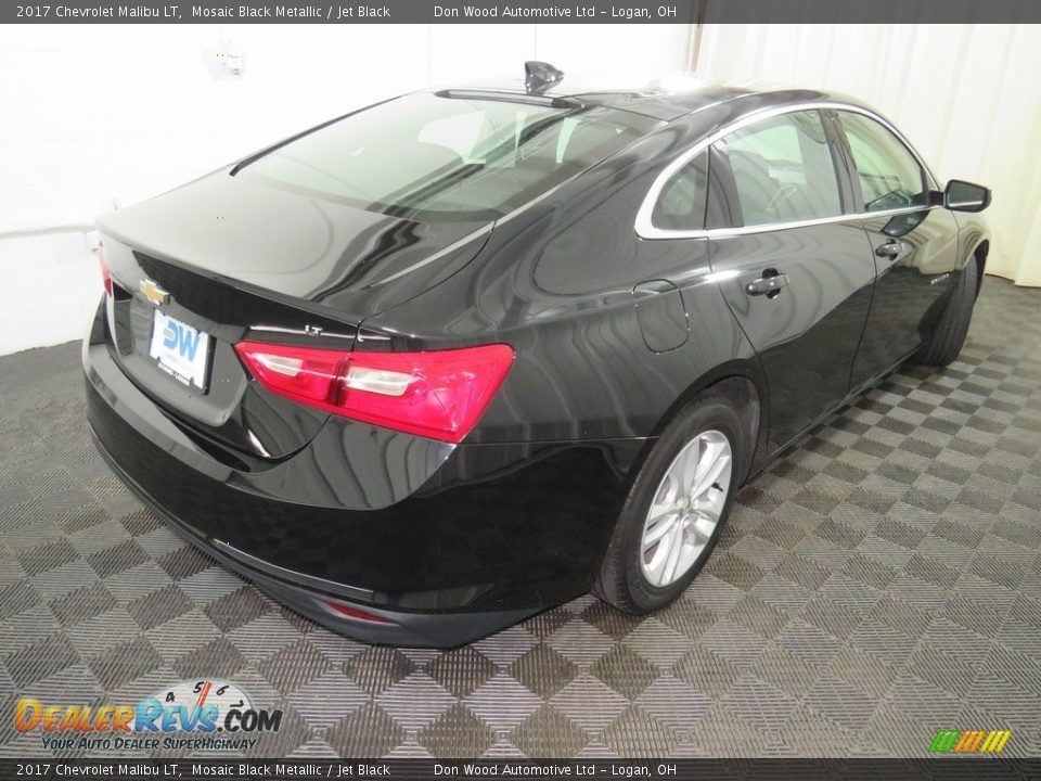 2017 Chevrolet Malibu LT Mosaic Black Metallic / Jet Black Photo #15