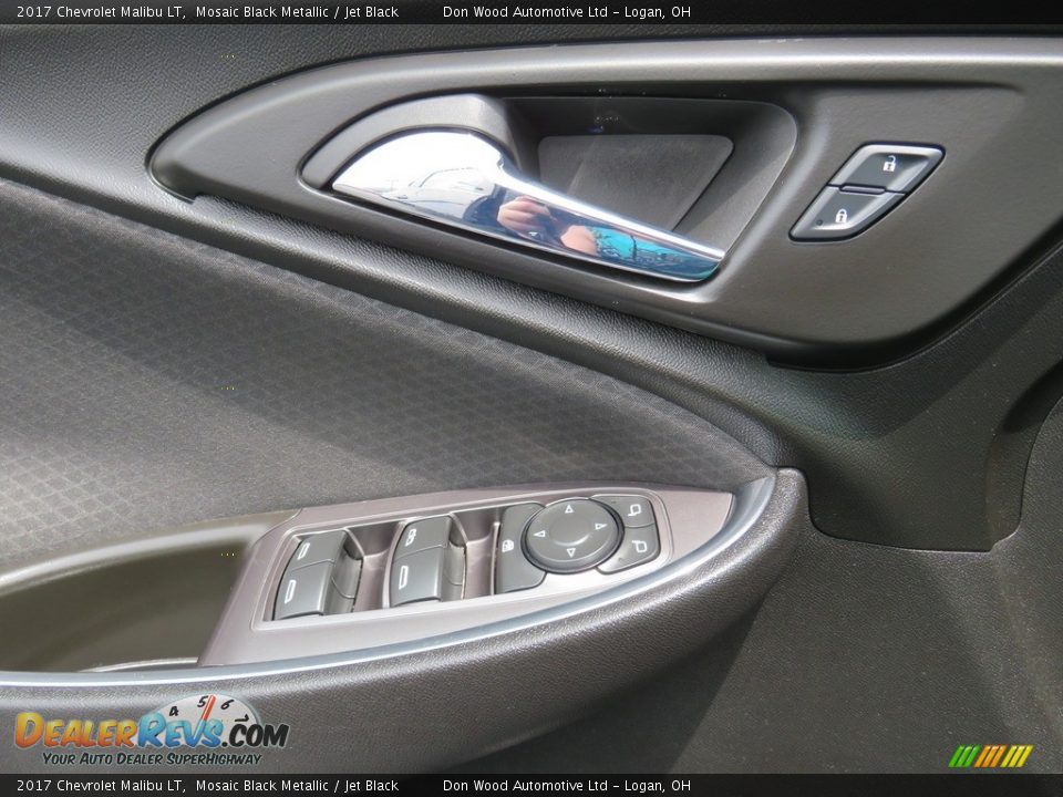 2017 Chevrolet Malibu LT Mosaic Black Metallic / Jet Black Photo #17