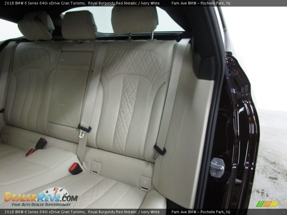 2018 BMW 6 Series 640i xDrive Gran Turismo Royal Burgundy Red Metallic / Ivory White Photo #12