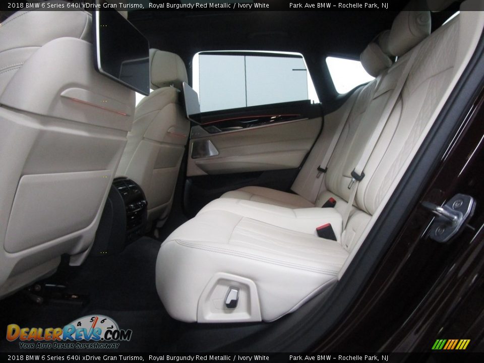 2018 BMW 6 Series 640i xDrive Gran Turismo Royal Burgundy Red Metallic / Ivory White Photo #13