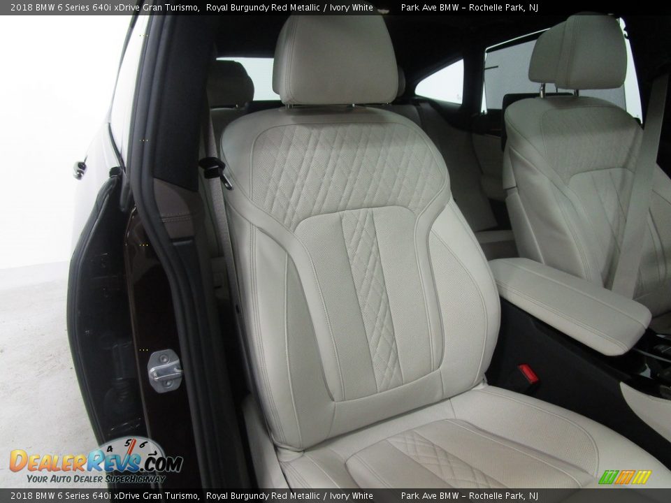 2018 BMW 6 Series 640i xDrive Gran Turismo Royal Burgundy Red Metallic / Ivory White Photo #15