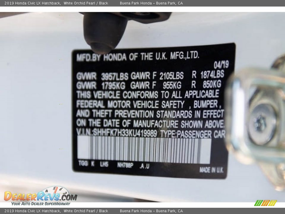 2019 Honda Civic LX Hatchback White Orchid Pearl / Black Photo #28