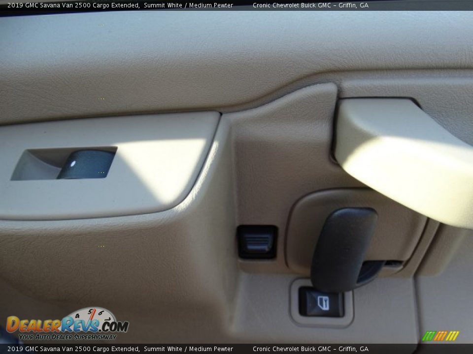 2019 GMC Savana Van 2500 Cargo Extended Summit White / Medium Pewter Photo #23