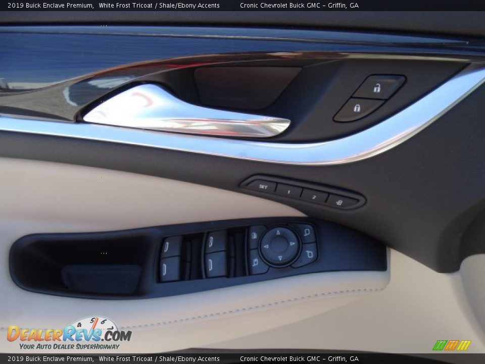 2019 Buick Enclave Premium White Frost Tricoat / Shale/Ebony Accents Photo #12