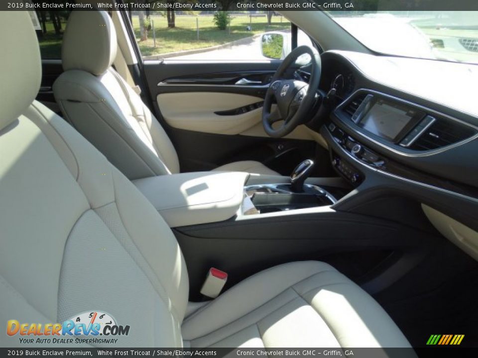 2019 Buick Enclave Premium White Frost Tricoat / Shale/Ebony Accents Photo #31