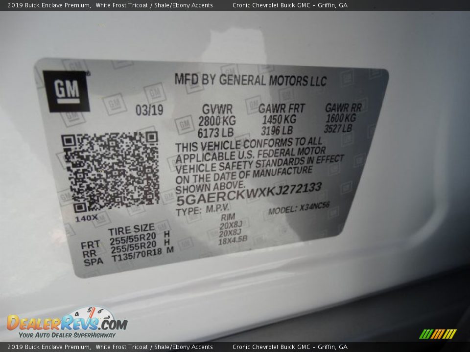 2019 Buick Enclave Premium White Frost Tricoat / Shale/Ebony Accents Photo #32