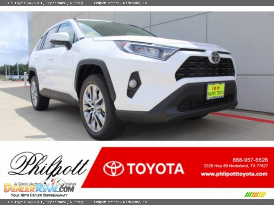 2019 Toyota RAV4 XLE Super White / Nutmeg Photo #1