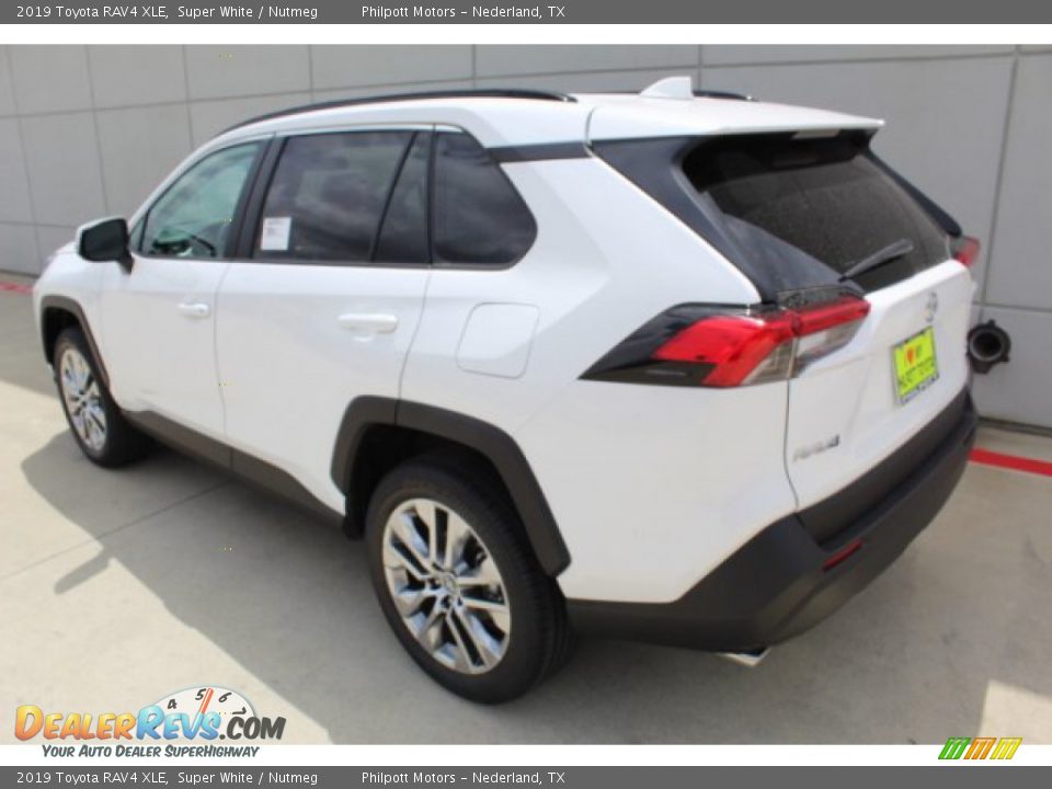 2019 Toyota RAV4 XLE Super White / Nutmeg Photo #6