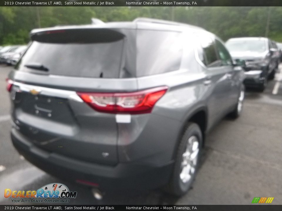 2019 Chevrolet Traverse LT AWD Satin Steel Metallic / Jet Black Photo #5