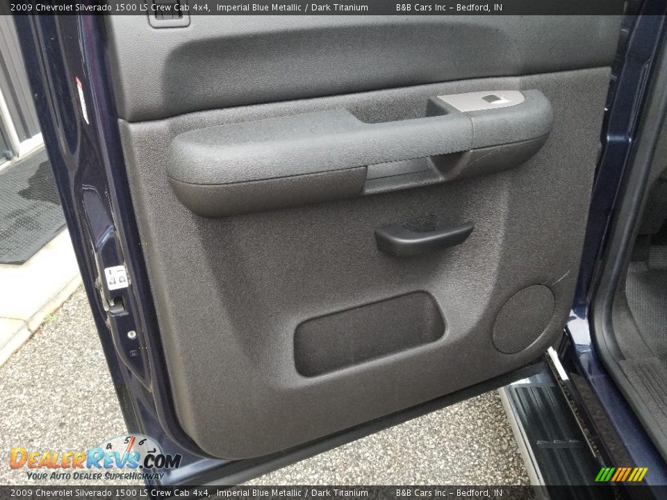 2009 Chevrolet Silverado 1500 LS Crew Cab 4x4 Imperial Blue Metallic / Dark Titanium Photo #21