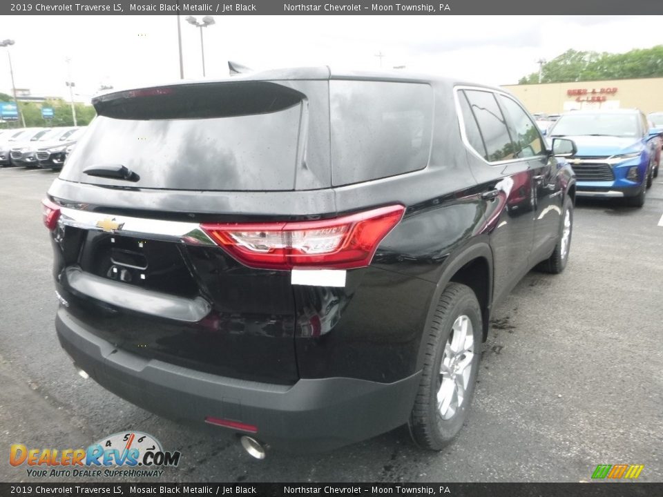 2019 Chevrolet Traverse LS Mosaic Black Metallic / Jet Black Photo #5