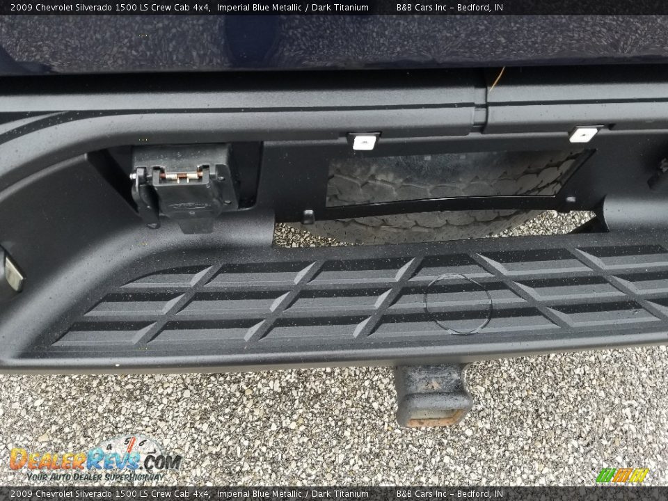 2009 Chevrolet Silverado 1500 LS Crew Cab 4x4 Imperial Blue Metallic / Dark Titanium Photo #24