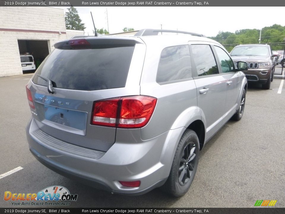 2019 Dodge Journey SE Billet / Black Photo #5