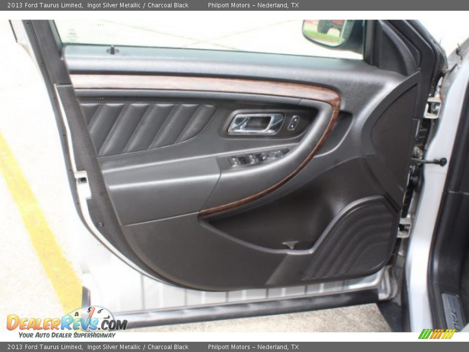 2013 Ford Taurus Limited Ingot Silver Metallic / Charcoal Black Photo #11