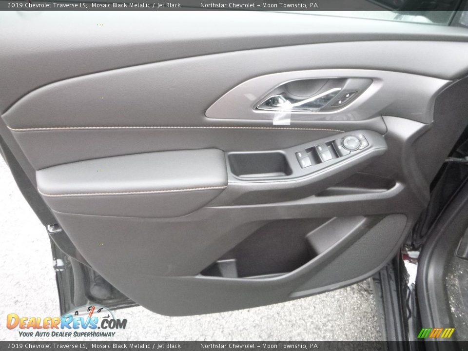 2019 Chevrolet Traverse LS Mosaic Black Metallic / Jet Black Photo #14