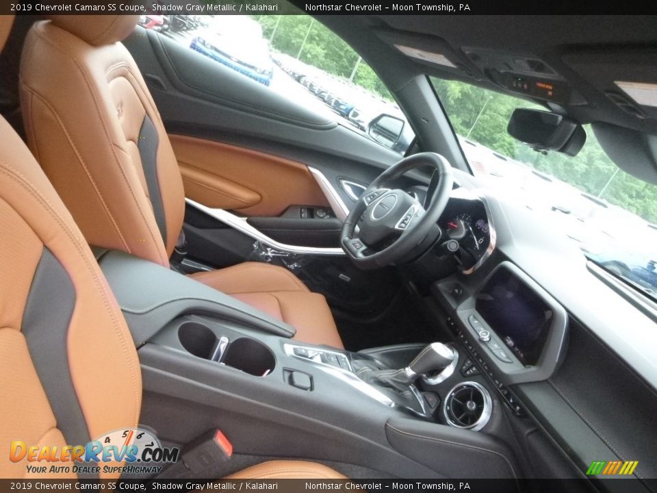 Front Seat of 2019 Chevrolet Camaro SS Coupe Photo #10
