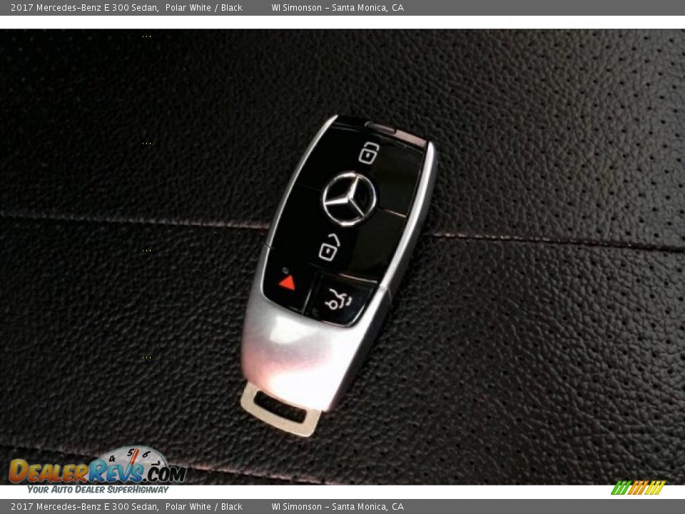 2017 Mercedes-Benz E 300 Sedan Polar White / Black Photo #11
