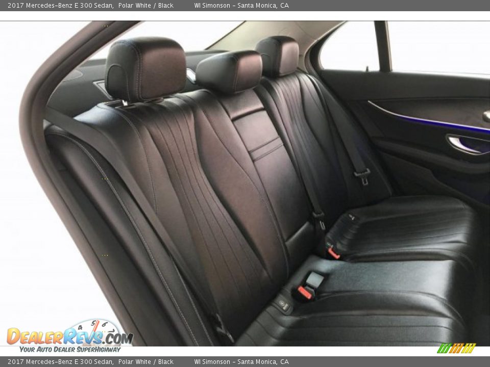 2017 Mercedes-Benz E 300 Sedan Polar White / Black Photo #13