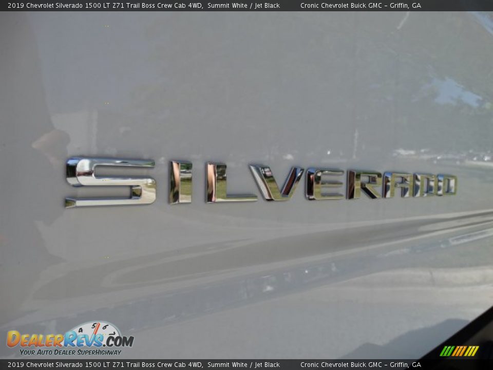 2019 Chevrolet Silverado 1500 LT Z71 Trail Boss Crew Cab 4WD Summit White / Jet Black Photo #9